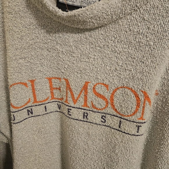 Clemson University Whoolly Threads sweatshirt. Size medium - Picture 3 of 3